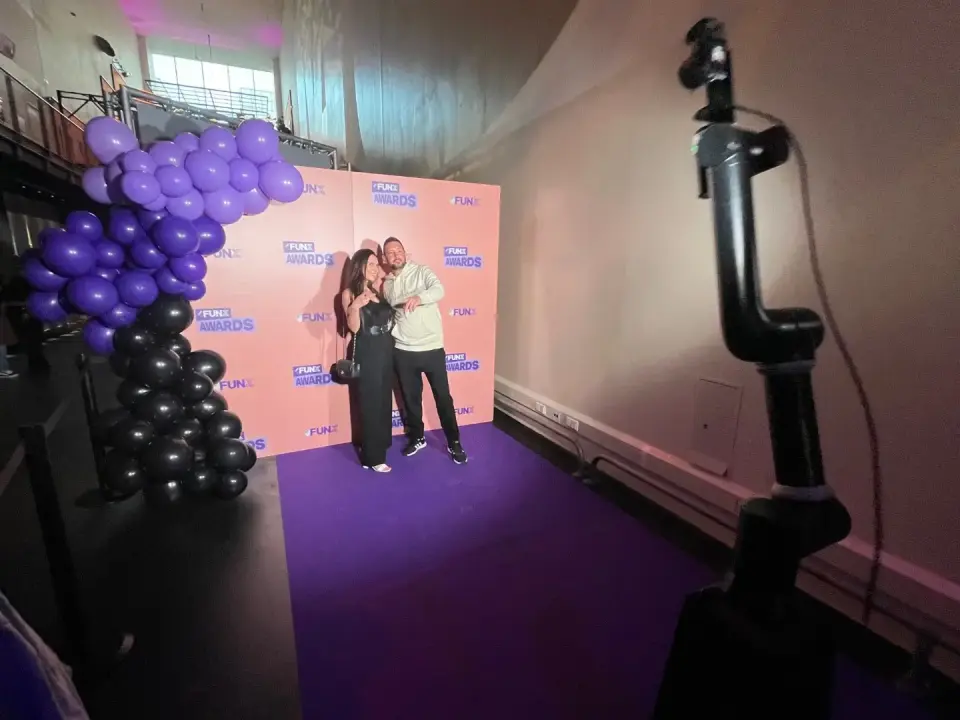 Funx glambot (2)