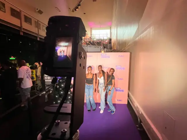 Funx glambot (3)
