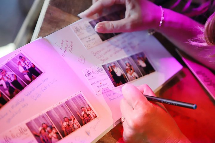 wedding guestbook blog