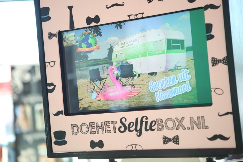 greenscreen photobooth summer festival
