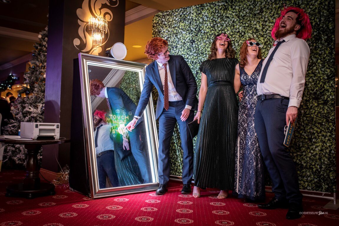 wedding anniversary photobooth