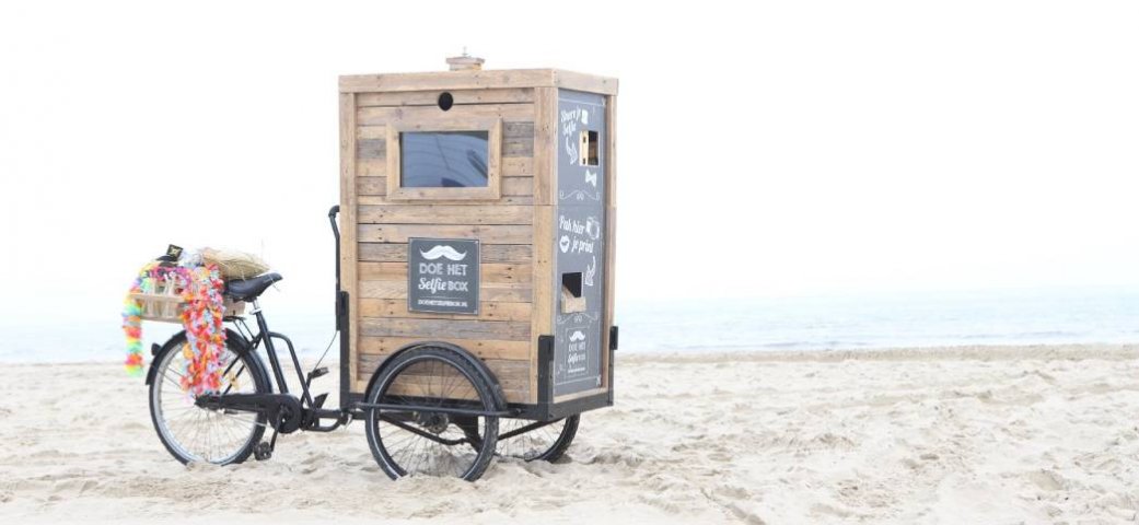 summer photobooth cargo bike